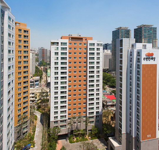 e편한세상마포리버파크 전용면적 84㎡가 17억원에 거래됐다. 사진은 e편한세상마포리버파크 단지 전경.  대림산업 제공